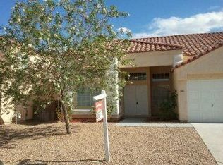 1061 Pelican Lake Ln, Las Vegas, NV 89123