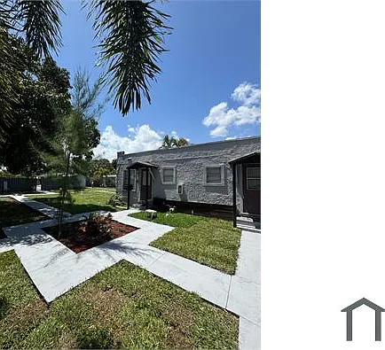25 SW 10th St #4