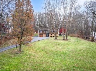 28 Arden Dr, Amawalk, NY 10501