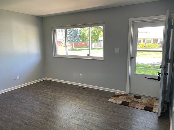 5th image of 7336 Cosner Dr