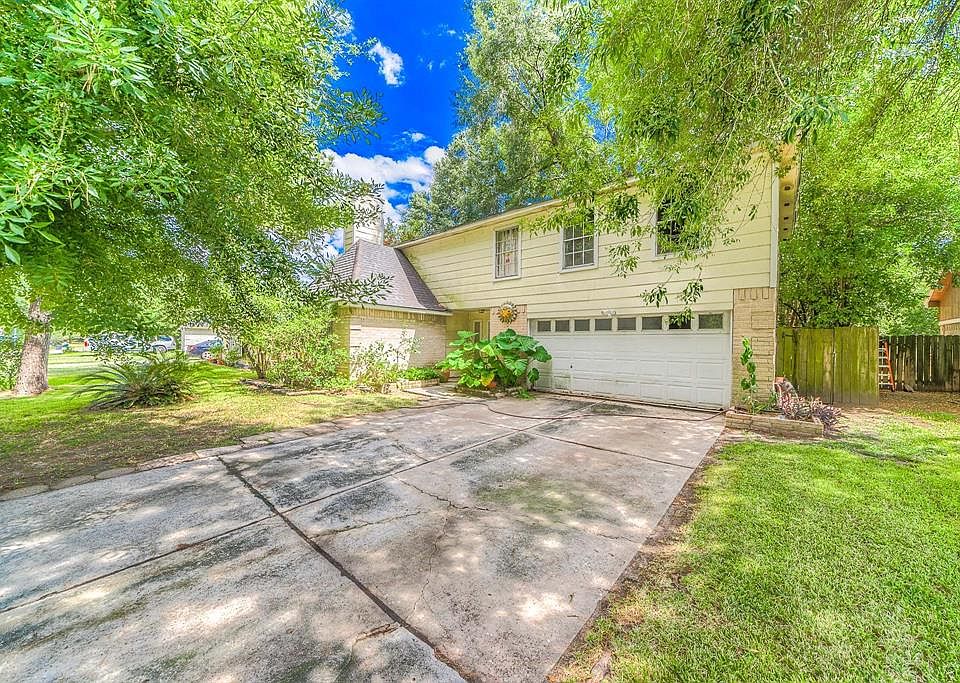 1st image of 14803 Brookside Forest Dr
