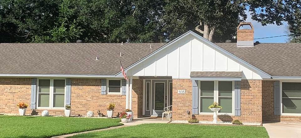 1st image of 935 Norwood Dr
