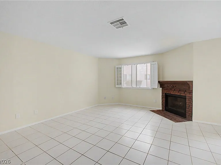 6885 Tamarus St #101 — Photo 13