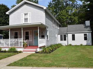 28 W Pleasant St, Hamilton, NY 13346