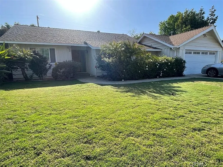 5644 Le Sage Ave — Photo 8