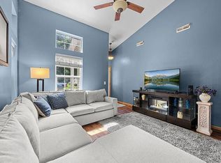 142 Bridgewater Trl, Hudson, WI 54016