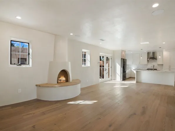 800 Gildersleeve St, Santa Fe, NM 87505