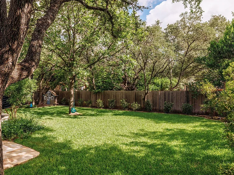 5512 Ballenton Ln — Photo 38
