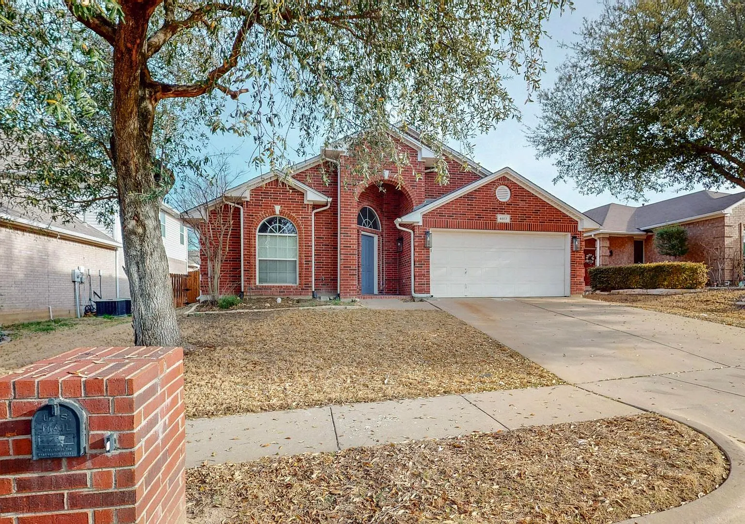 Newly Renovated Home In Ft Worth Ready To Be Yours — Photo 4
