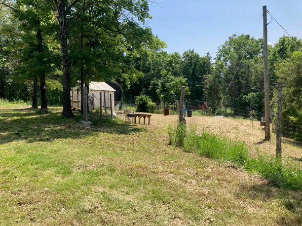 181 Harris Lane, Rockaway Beach, MO 65740