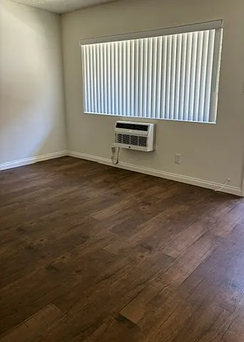 Modern A/C