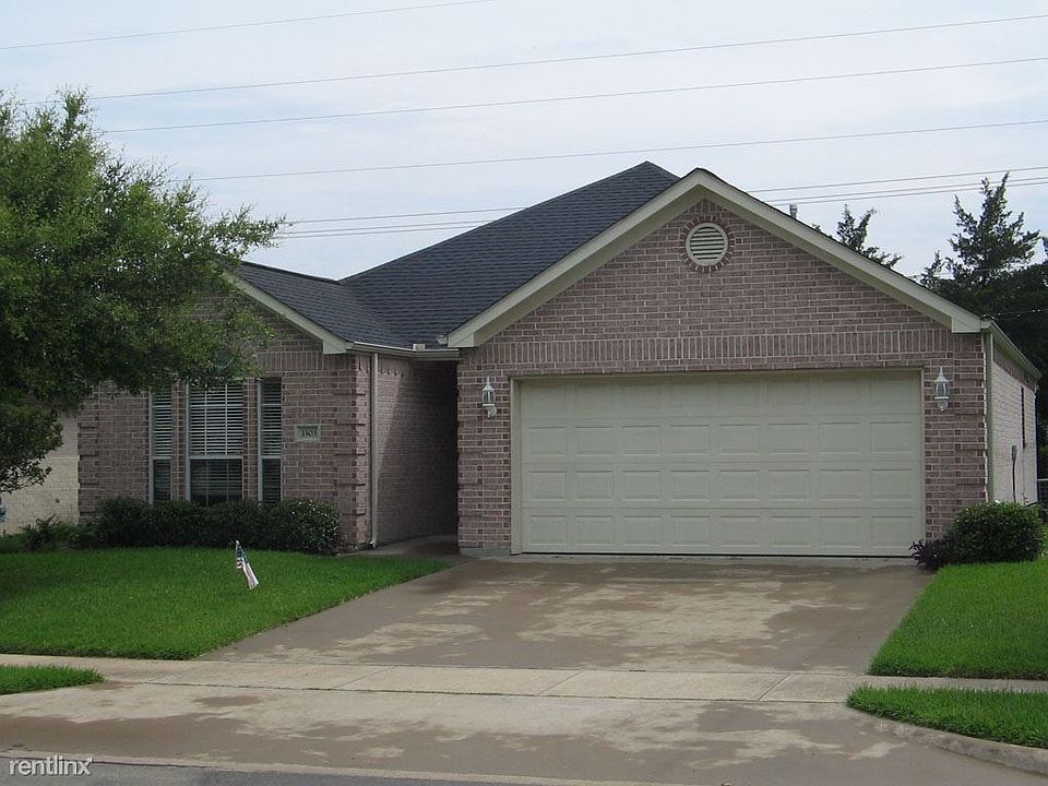 1st image of 3303 Broadmoor Dr