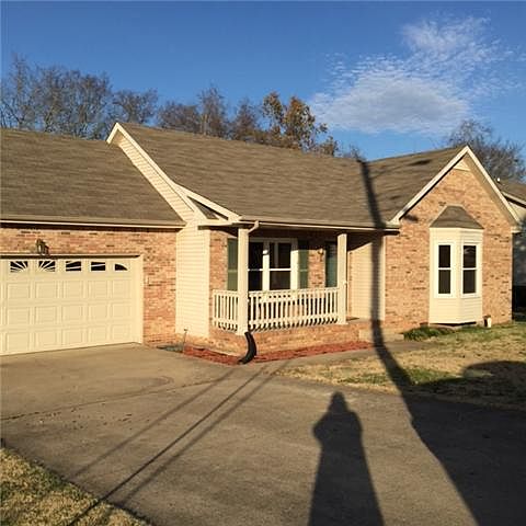 1st image of 3189 Arrow Ln