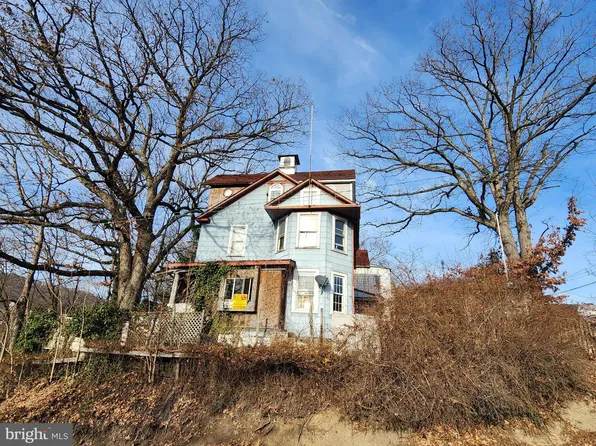 123 Jamesson Ave, Westernport, MD 21562