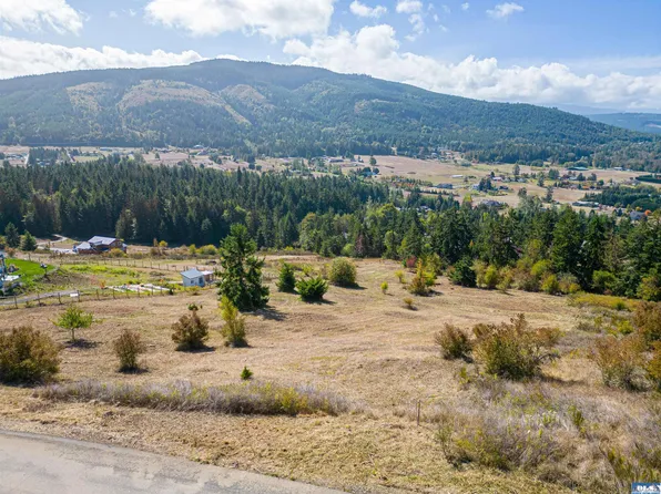 Nka Hillside Dr, Sequim, WA 98382