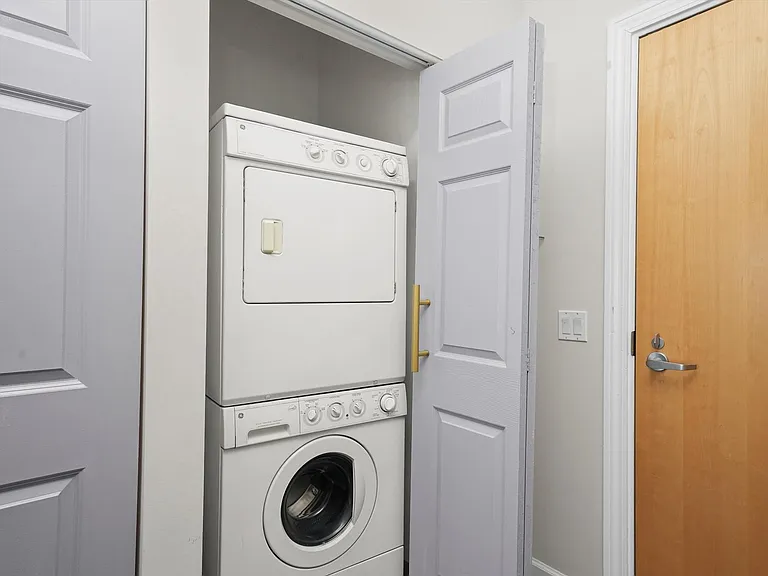 1629 S Prairie Ave #1908 — Photo 11