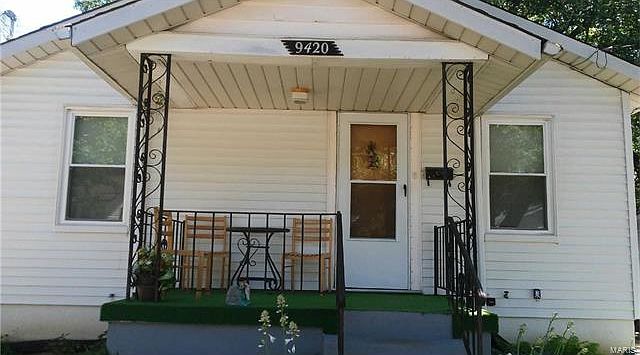 1st image of 9420 Muriel Ave