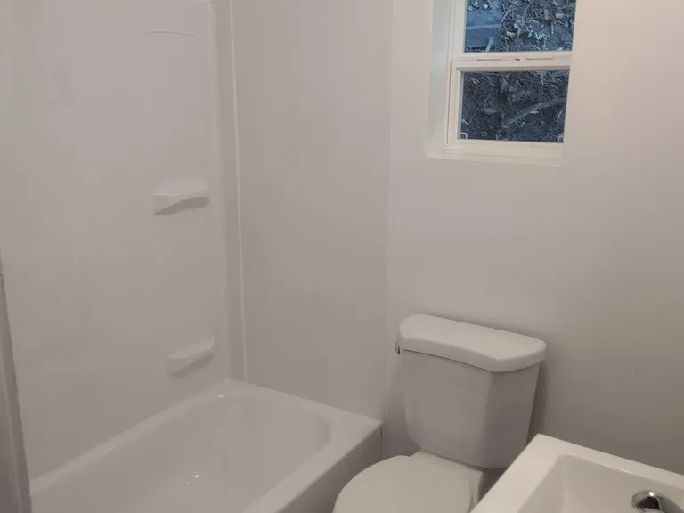 450 Card Ave #1 — Photo 3