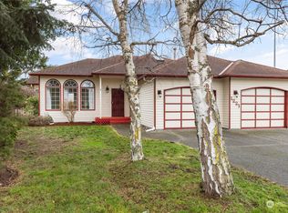 1221 NW 5th Ave, Oak Harbor, WA