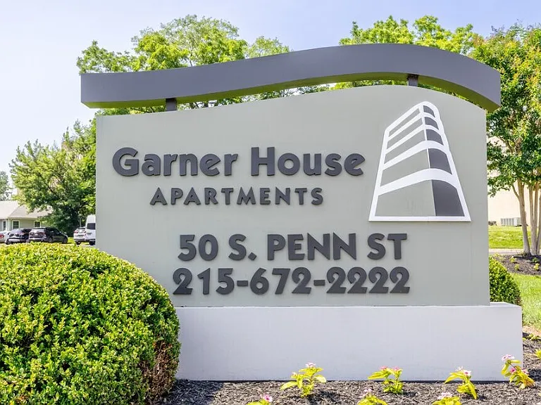 Garner House Apartments — Photo 19
