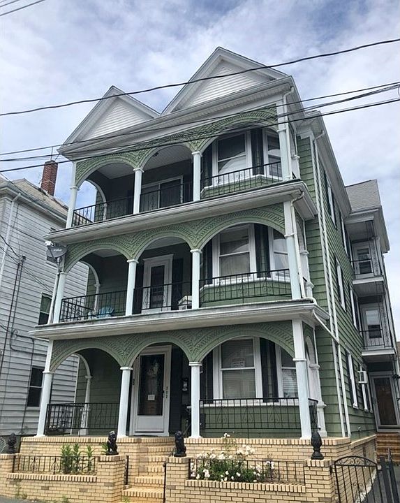 1st image of 33 Sidney St #3
