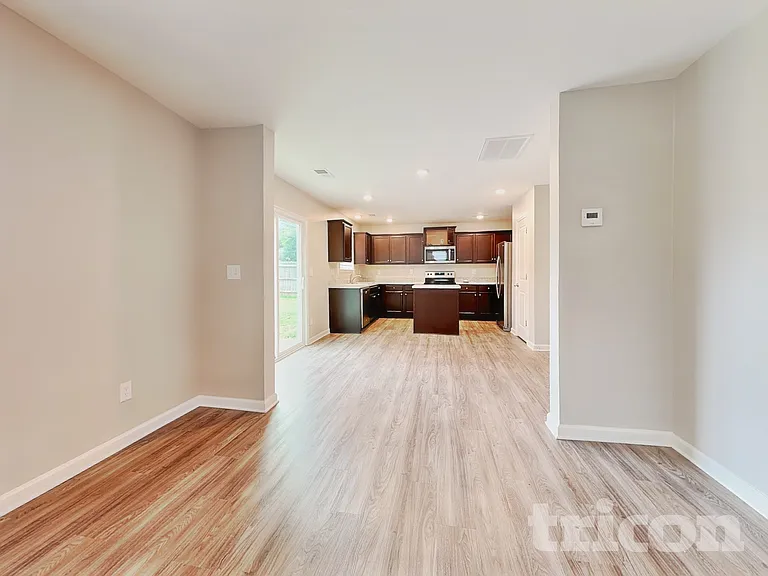 2355 Whisperwood St — Photo 4