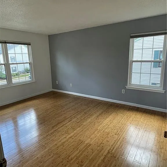 53 Taylor Dr — Photo 17