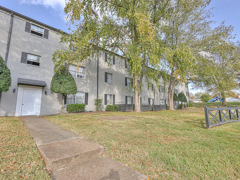4646 Nolensville Pike — Photo 18