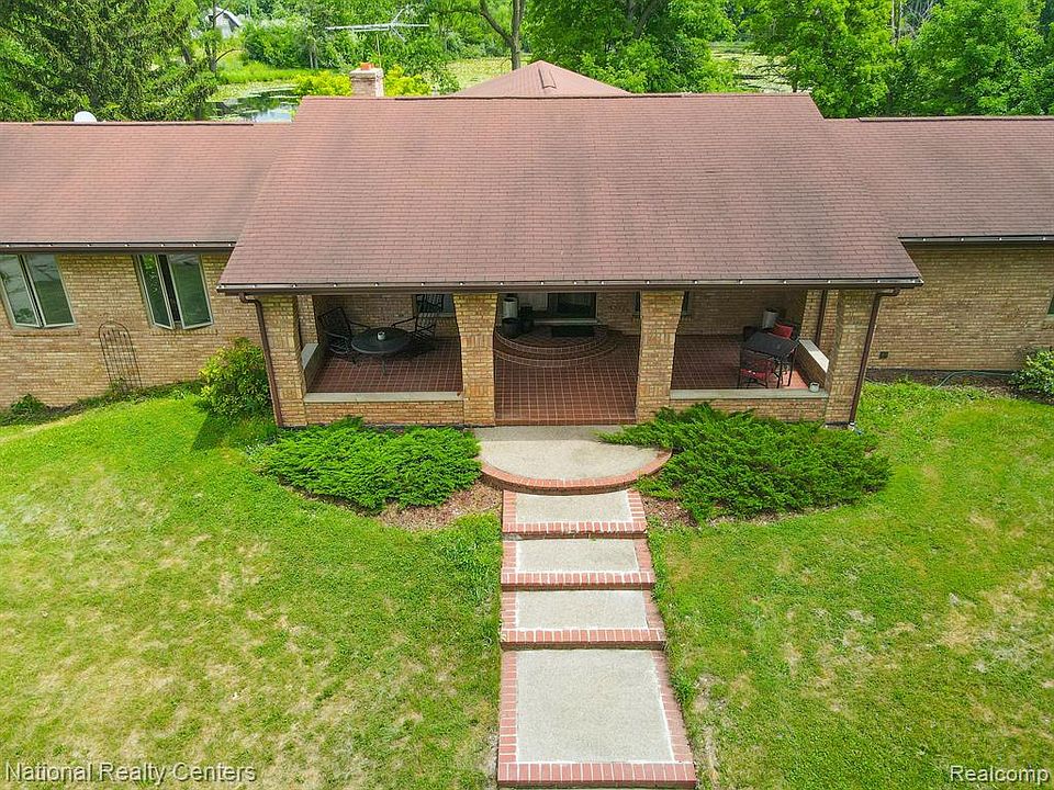 2300 Lake Rd, Leonard, MI 48367 MLS 20230050777 Zillow