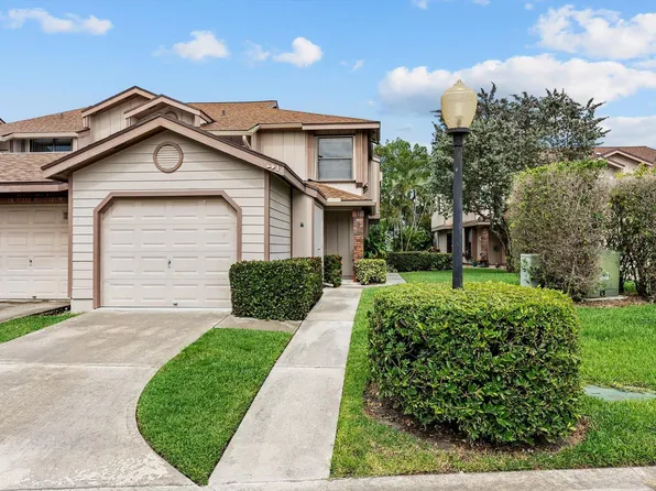 600 Crosswinds Drive #F2, Greenacres, FL 33413