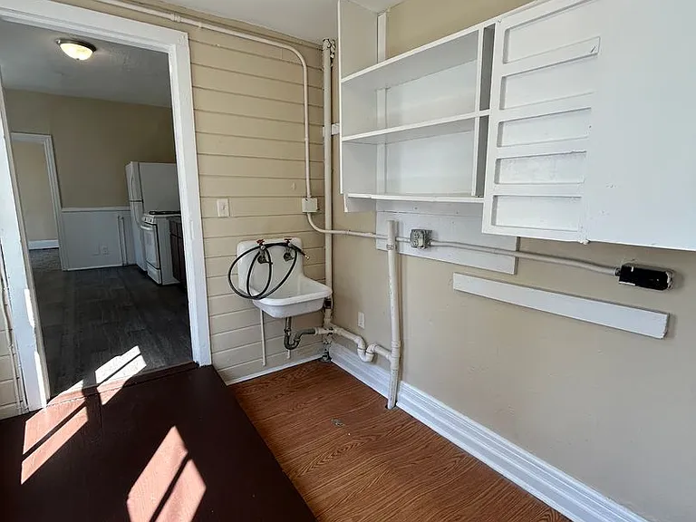 25 Butler St — Photo 11