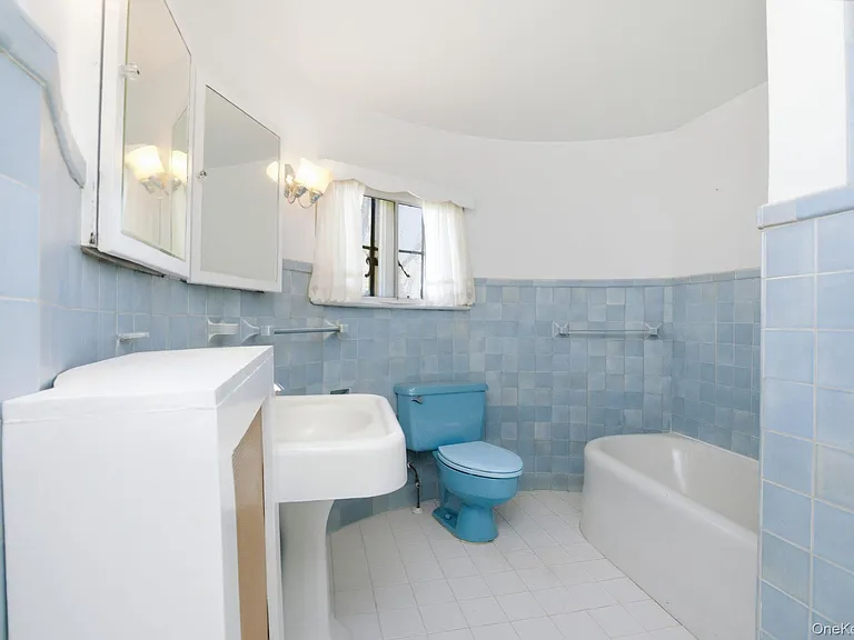 5 Seymour Pl — Photo 27