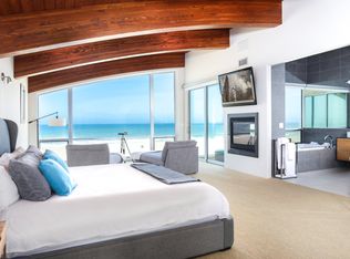 1013 Mandalay Beach Rd, Oxnard, CA 93035