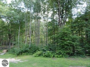 5246 Tilmann Ln, Weidman, MI 48893