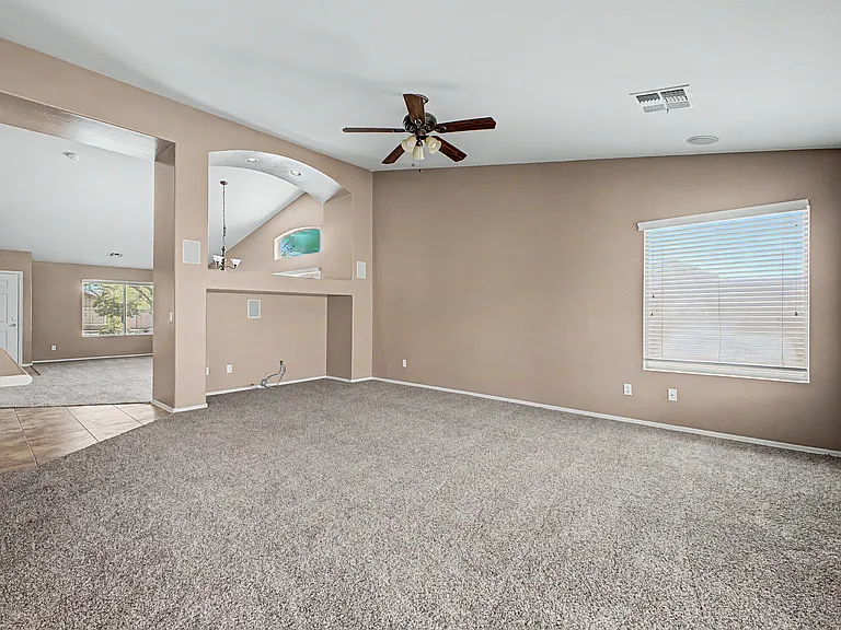 15652 W Durango St — Photo 11