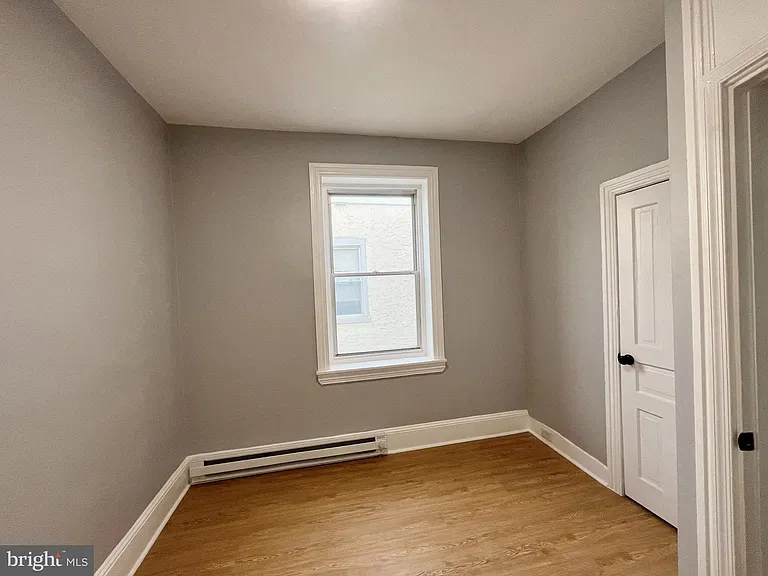 4417 Walnut St #3F — Photo 22