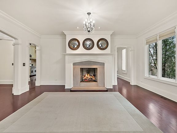5th image of 5425 Grand Ave