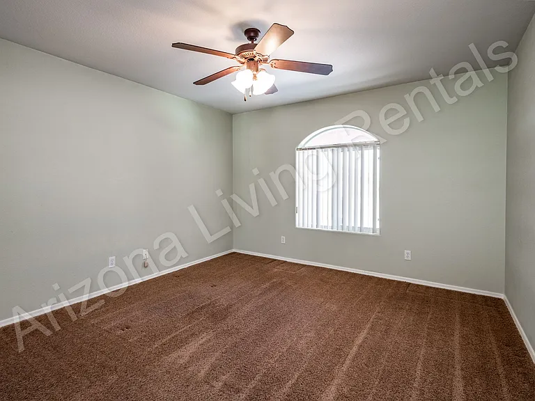1714 Florence Ave — Photo 15