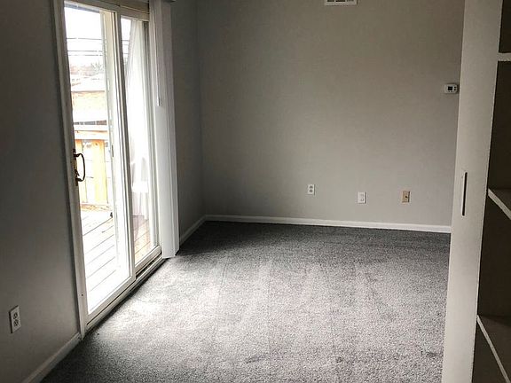 4th image of 3400 Lesway Ct #12
