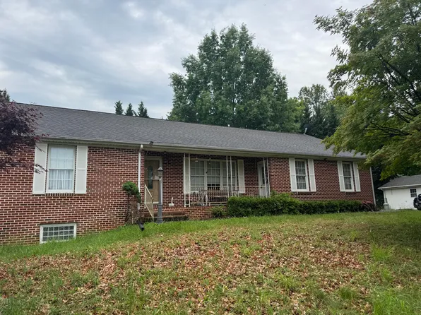 9149 Hardy Rd, Vinton, VA 24179