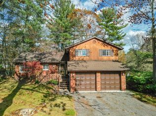 22 Virginia Hts, Parry Sound, ON P2A3A8