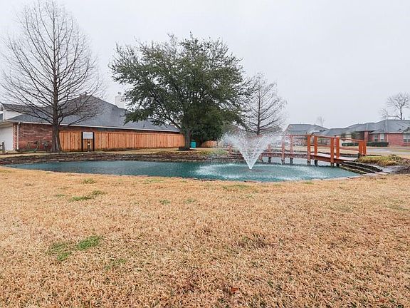 TERRACE BROOK (SUB.) ENTRANCE WITH FOUNTAIN!