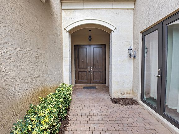 4th image of 8527 Lewis River Road