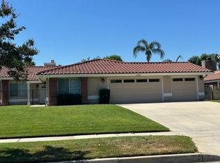 1758 Somerset Ln, Redlands, CA 92374
