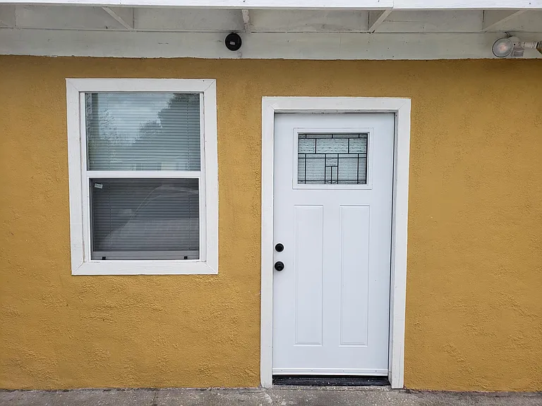 2209 Diamond Dr — Photo 10