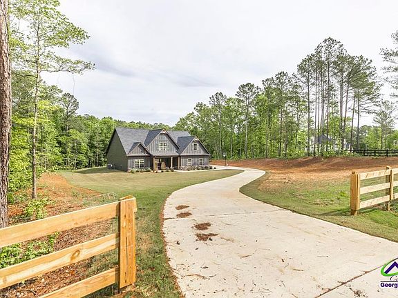 4th image of 1204 Teagle Rd