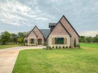 3124 Red Ridge Dr, Blanchard, OK 73010