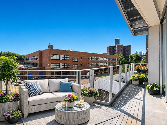 3rd image of 99 Gold St APT 2C
