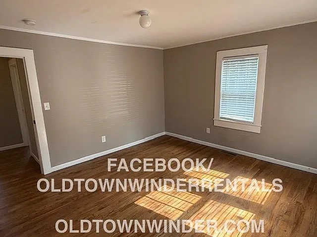 27 W Wright St — Photo 12