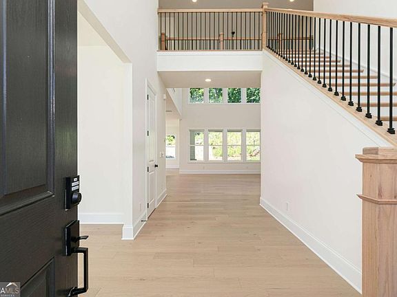 2nd image of 2405 Bleckley Pl